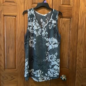 Sleeveless top